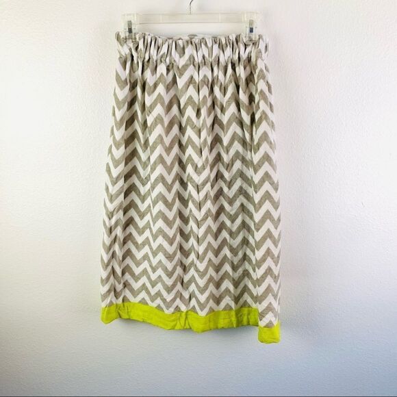 Student Lounge Bath Wrap - Picture 2 of 3